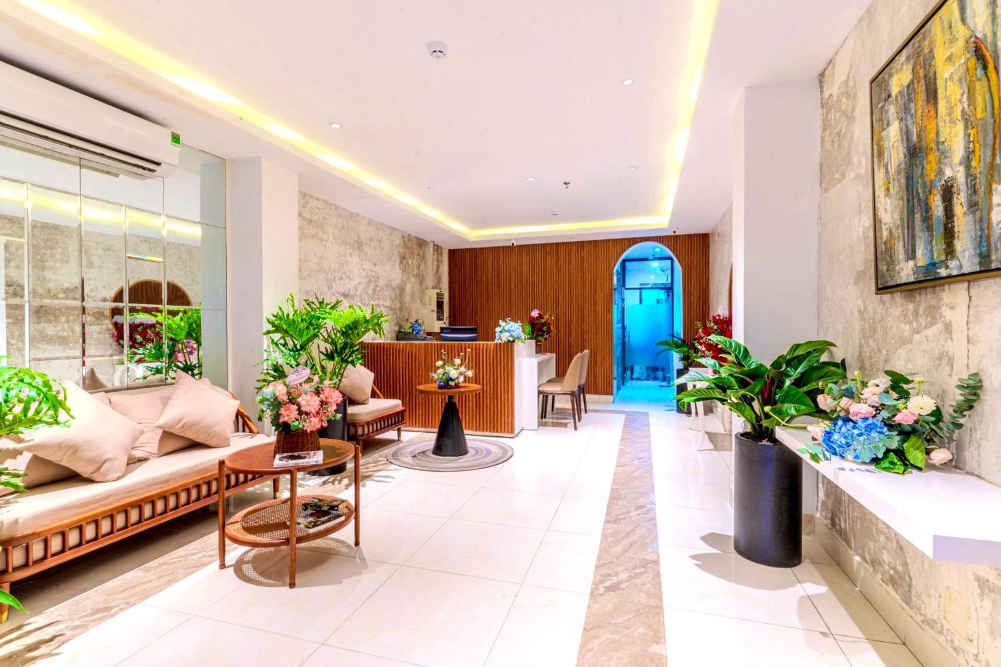 Khách sạn Park View Luxury TP. Hồ Chí Minh