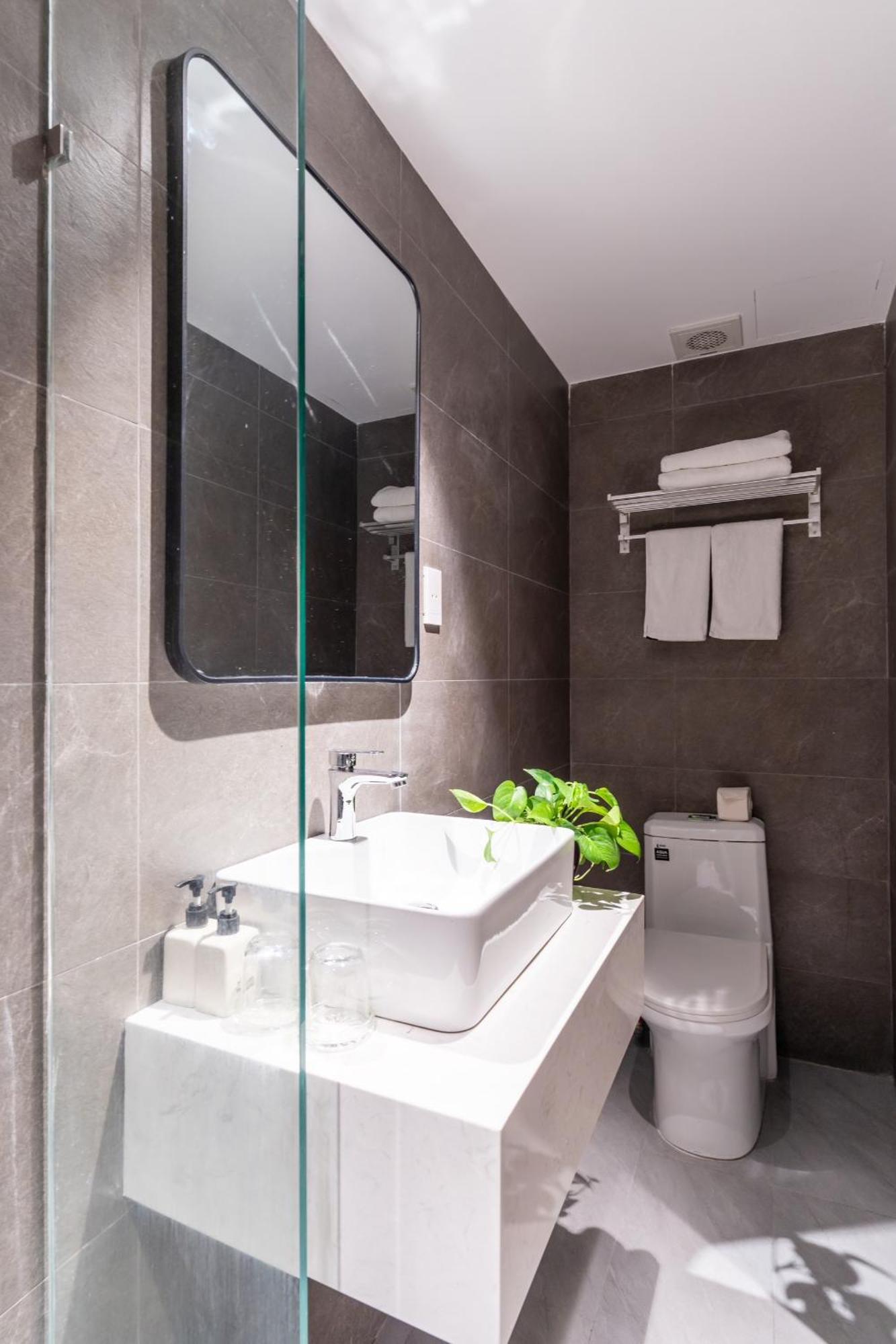 Khách sạn Park View Luxury