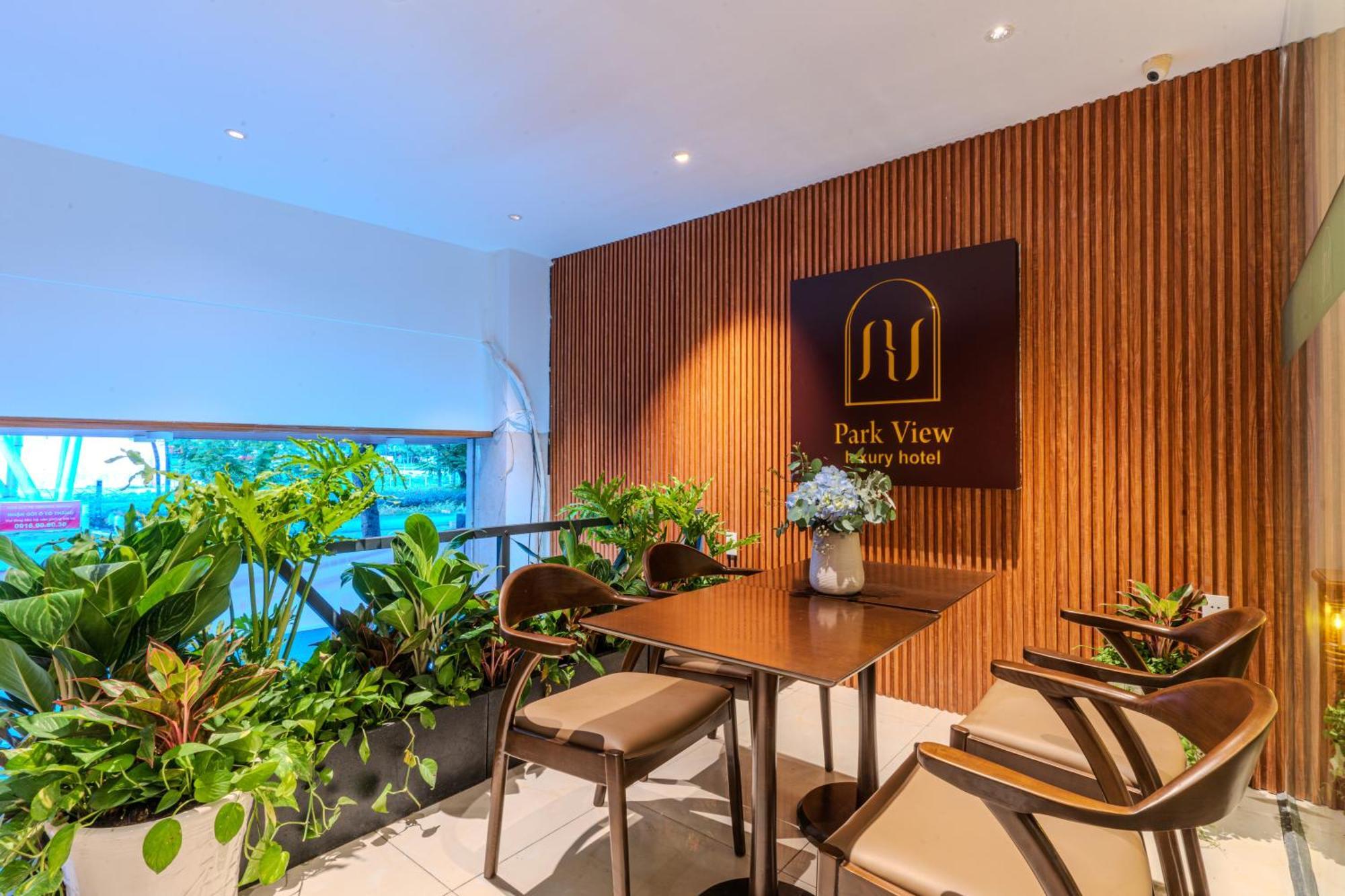 Park View Luxury Khách sạn