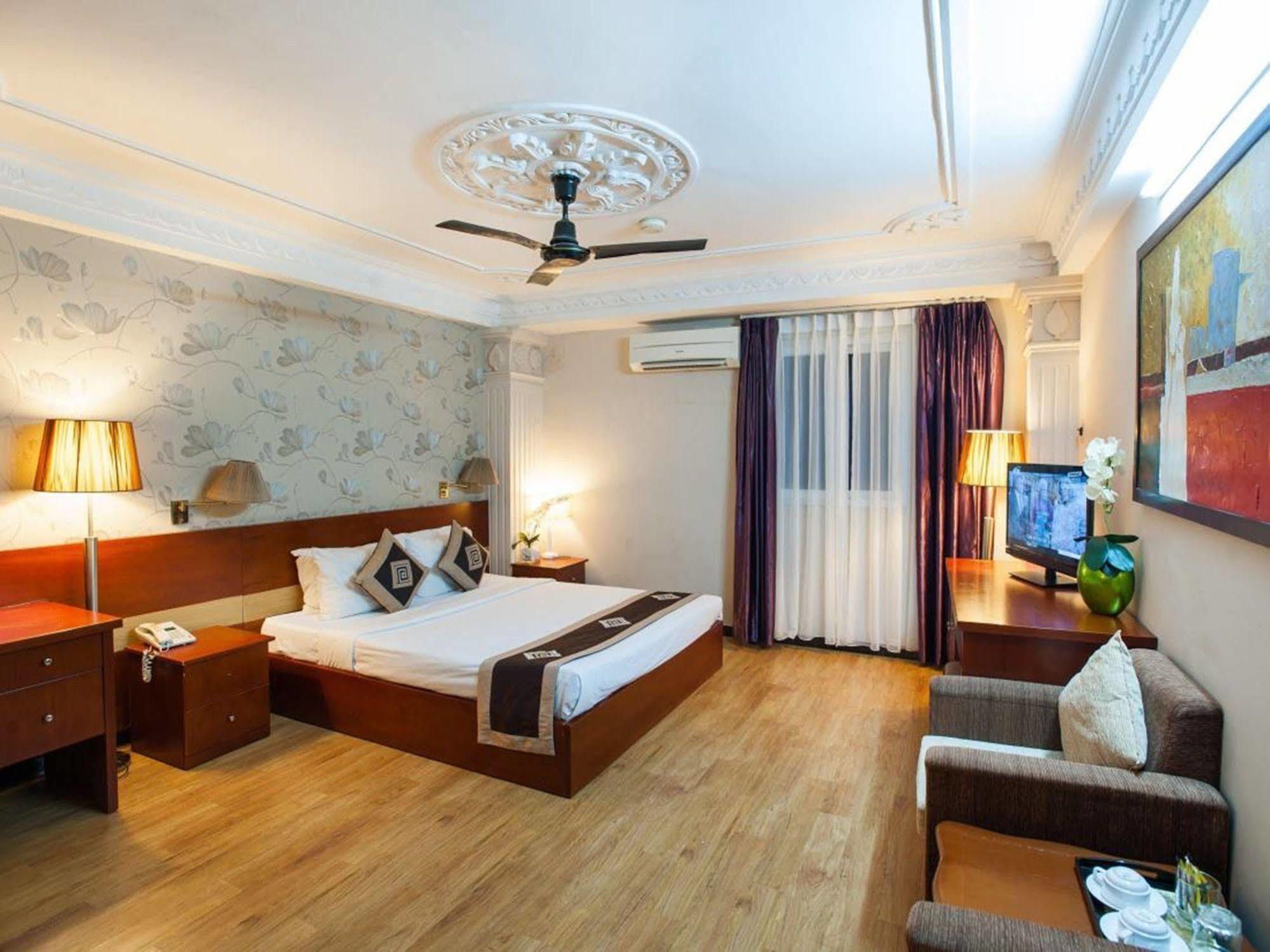 Khách sạn Park View Luxury 3*
